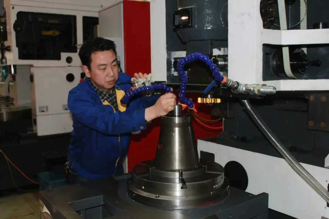 速圍觀！“拼命三郎”袁勇